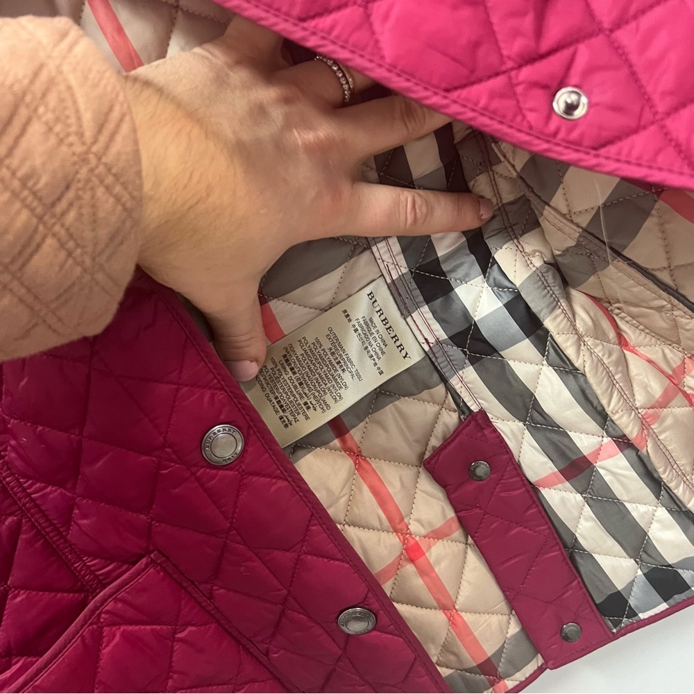 Burberry Brit Red Quilted Jacket - Picture 6 of 16